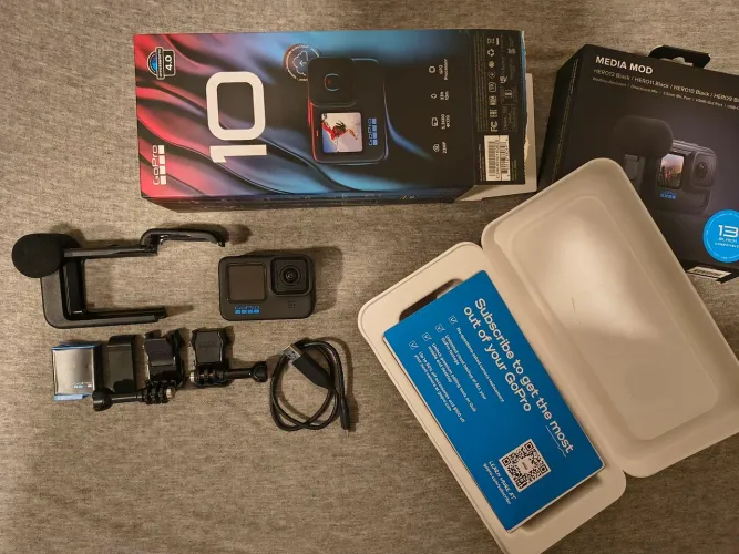 Gopro Hero 10 Black + media mod