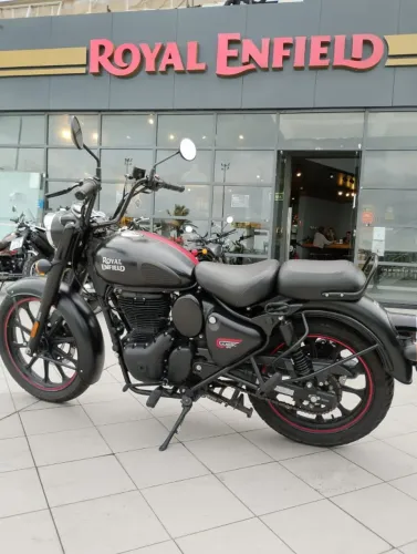 ROYAL ENFIED @ CLASSIC 350cc DARK - 2025 - Clóvis Abreu
