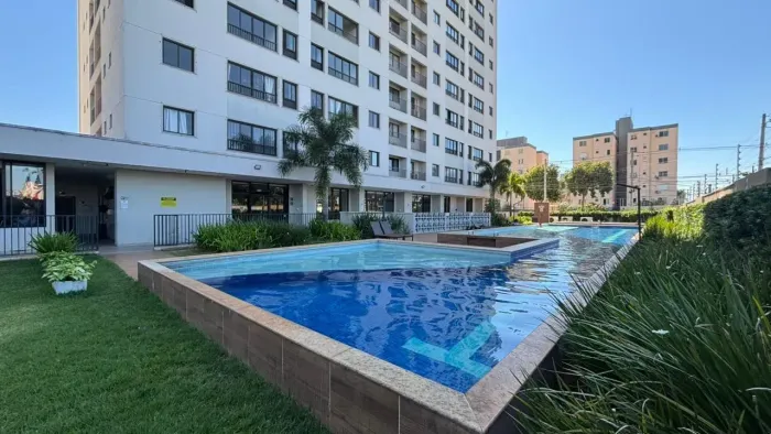Apartamento 2 quartos 1 suíte sala ampla no Parque Goia condomínio clube lazer completo