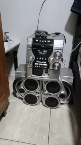 Vendo som aiwa