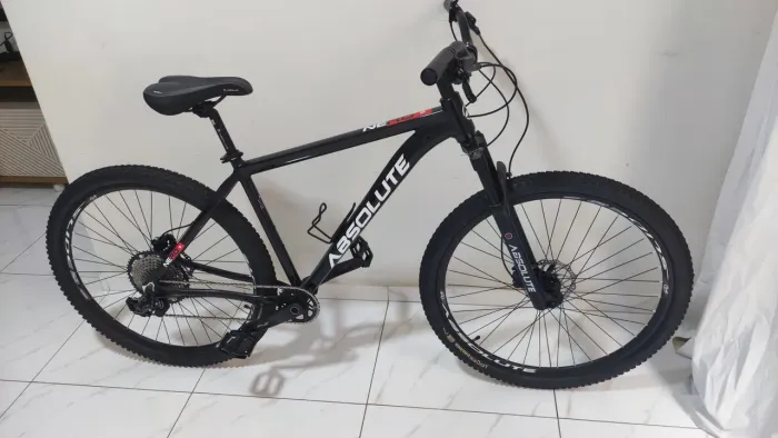 VENDO BICICLETA