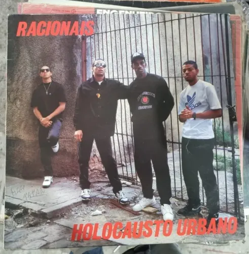 Disco de vinil dos Racionais MC's "Holocausto Urbano" (1990) 