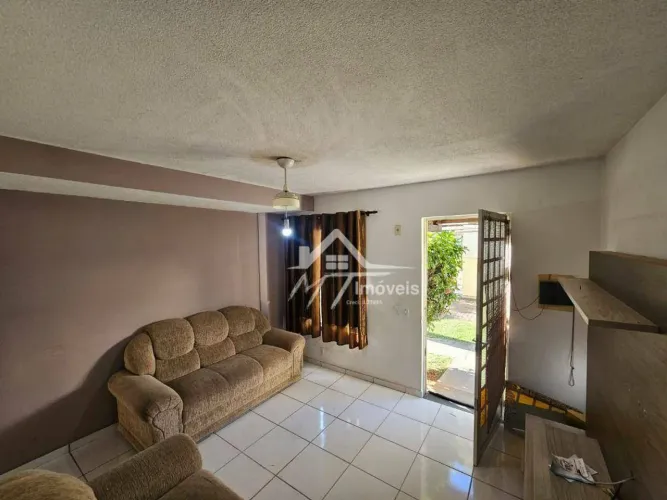 Casa com 2 dormitórios à venda, 62 m² por R$ 370.000 - Parque Villa Flores - Sumaré/SP