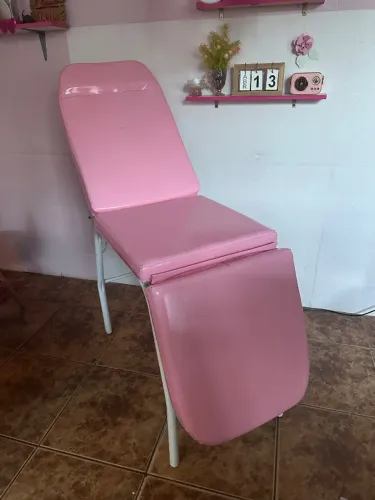 Maca três apoios semi nova + luminária de mesa profissional