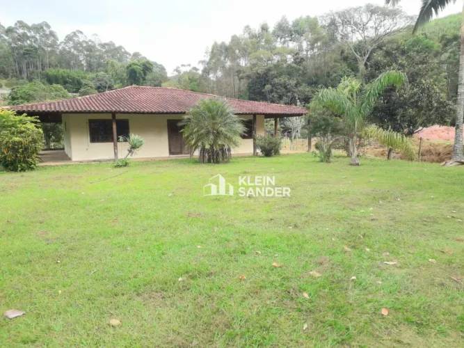 Casa com 4 dormitórios à venda, 120 m² por R$ 370.000,00 - Banquete - Bom Jardim/RJ
