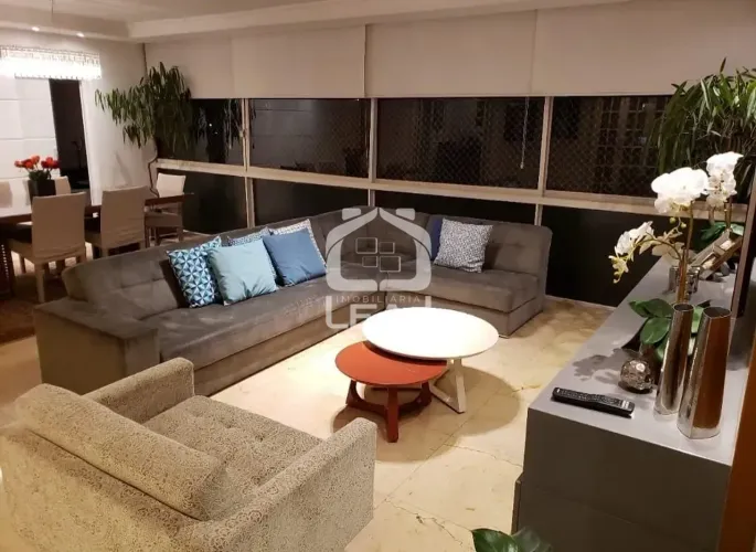 Apartamento mobiliado à venda de 170m² em Pinheiros com 3 quartos e 1 vaga