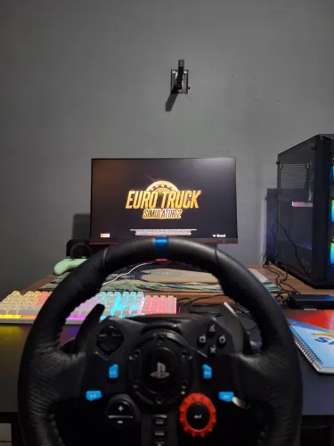 Volante Logitech G29 em ótimo estado!