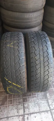 Pneu 255/70/16 Bridgestone (2 unidades)