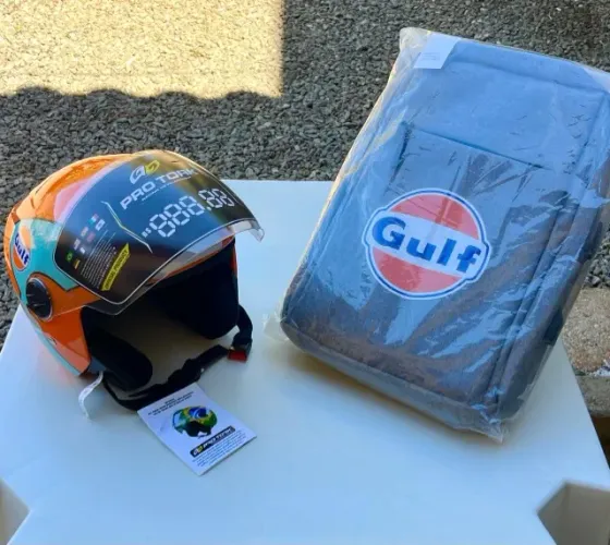 Capacete e Mochila Personalisados da Marca Gulf Moto GP
