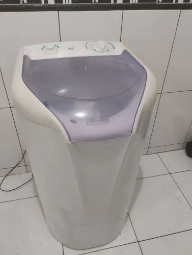 Vendo máquina de lavar 7kg