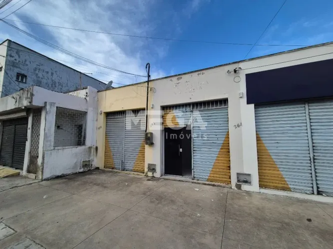 Loja comercial no bairro Bom Futuro em Fortaleza, CE