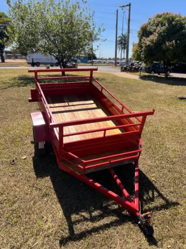 Carretinha disponível 2.00 x 1.20 nova pronta entrega - reboque