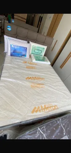 Cama de casal + cabeceira