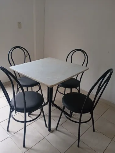 Mesa de marcore /granito 