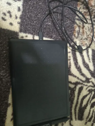 Mesa digitalizadora tablet one by wacom