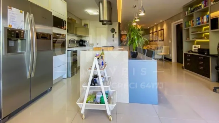Apartamento em Blumenau na Alameda Rio Branco com 3 suítes