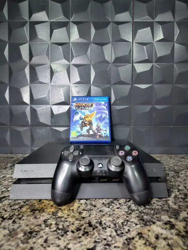 PS4 500g.