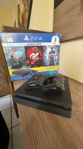 VENDO PS4 1TB NOVO NA CAIXA COM 2 CONTROLES