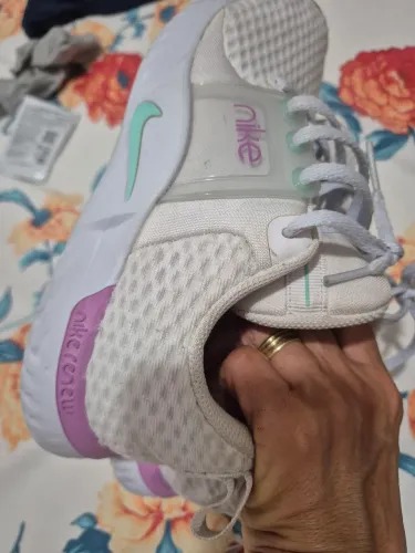 Tenis