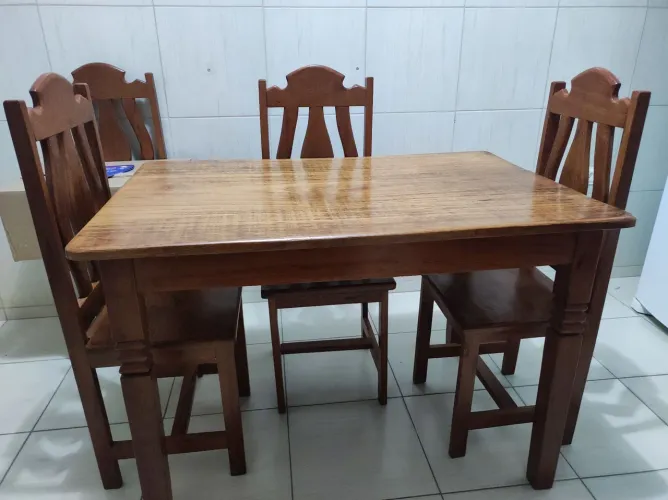 Mesa de madeira!