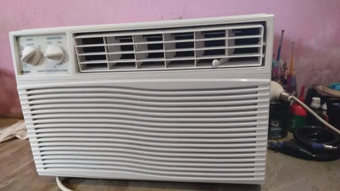 Ar-condicionado janela Gree 10000 BTUs