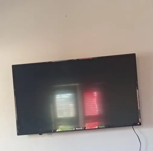 Televisão Philco com Defeito