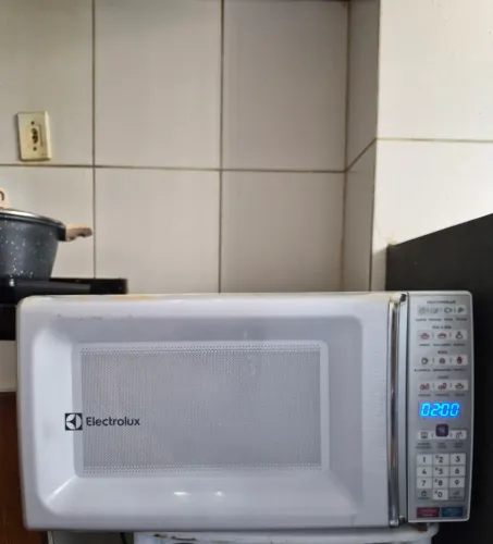 Micro-ondas Electrolux 21l