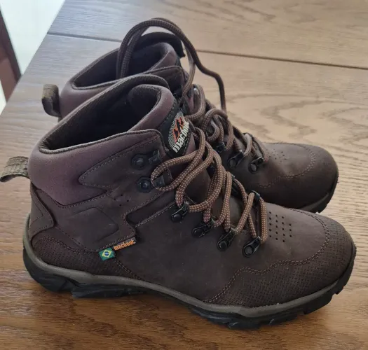 Bota Macboot número 38