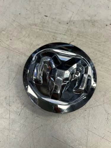 Calota Central Roda Dodge Ram 2500 3500 Original 2019-2024