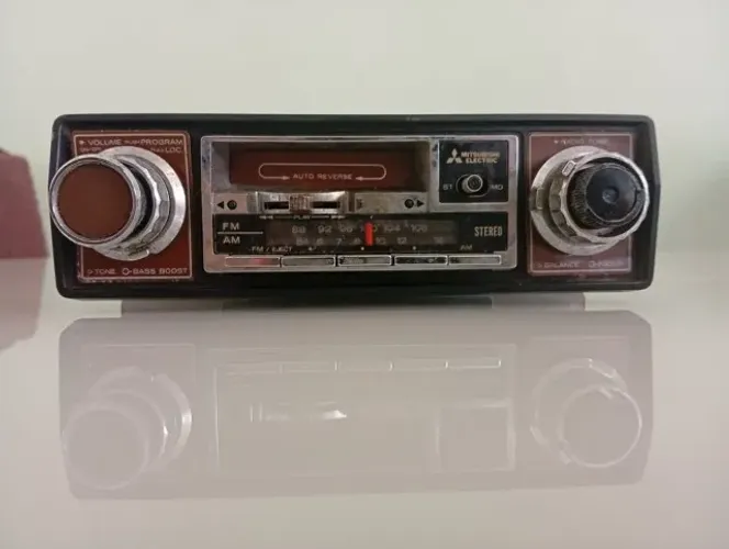 Rádio Toca Fitas Original Mitsubishi Antigo Para Projeto