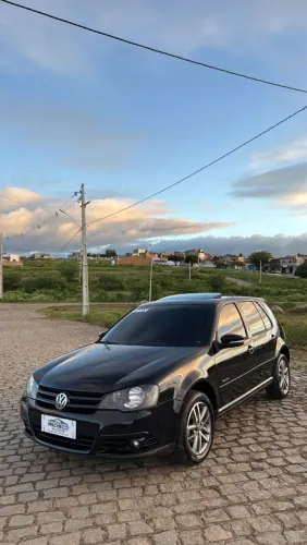 Volkswagen Golf 1.6 MI Total Flex 8V 4P 2013