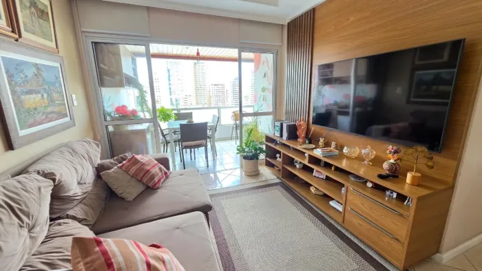 APARTAMENTO 3/4 COM SUÍTE E VARANDA NASCENTE NA PITUBA