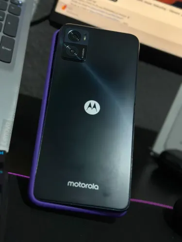 Motorola e22 ZERO