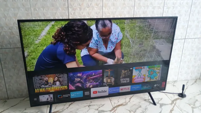 Tv Samsung 55 polegadas smart 4k tv plus leia o anúncio 