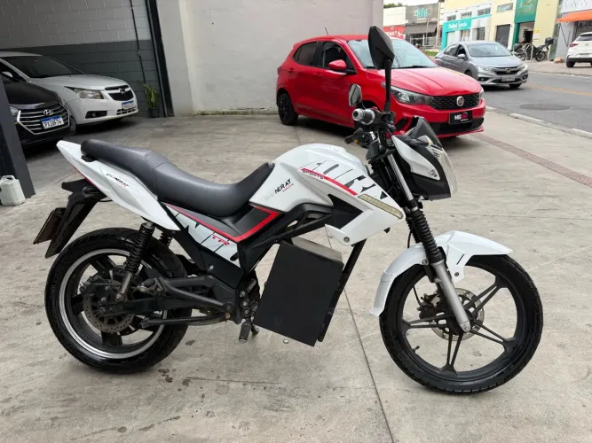 Shineray SE-2 2300w (elétrica) 2023