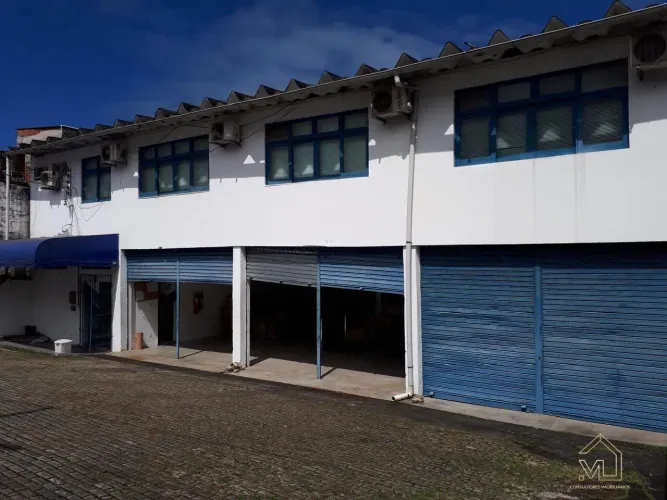 Galpão para Venda em Salvador, caixa d´agua, 1 dormitório