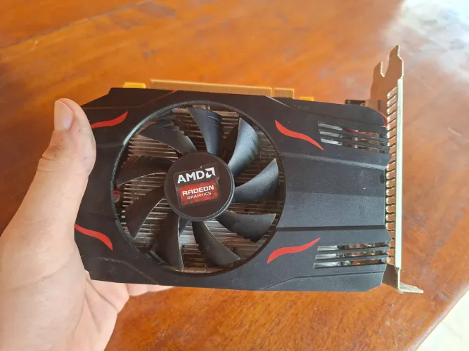 RX550 RADEON