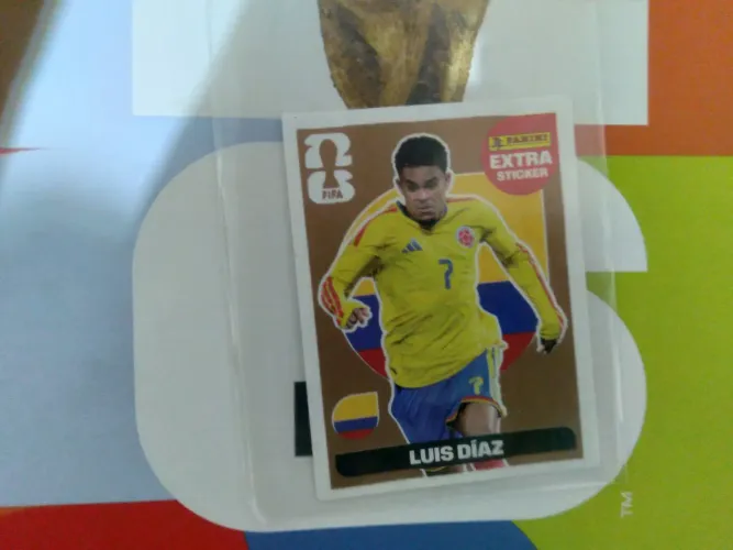 Figurinha legend bronze Luis días