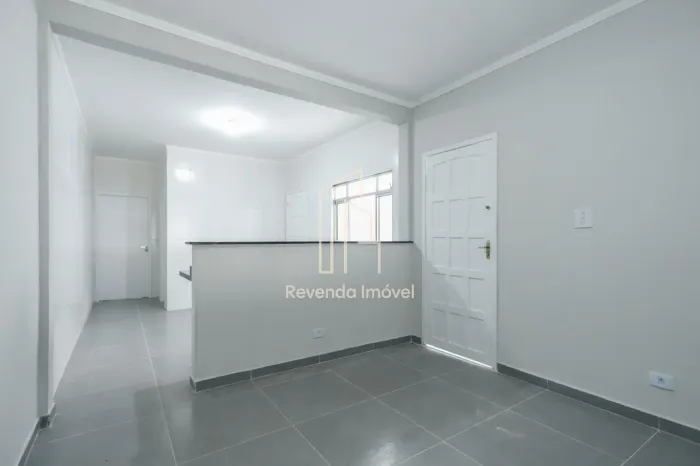 Imperdível Casa à Venda em São Paulo-SP, Bairro Parque São Domingos: 2 Quartos, 1 Suíte, 3
