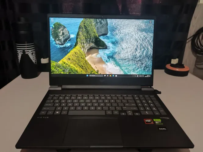 Notebook HP Victus 16 RTX 4070 Ryzen 7 8845HS