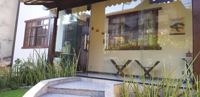 Casa para venda com 350 metros quadrados com 5 quartos em Praia da Costa - Vila Velha - ES