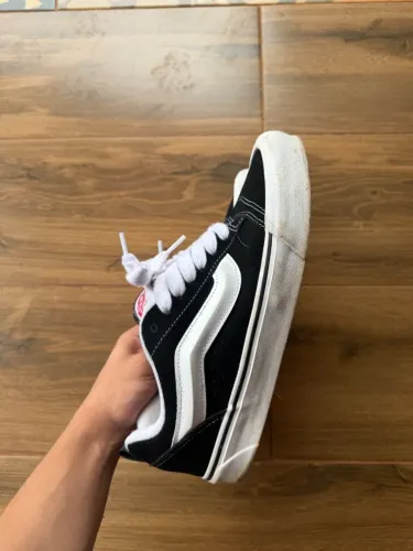 TÊNIS VANS KNU NOVO TAM 41