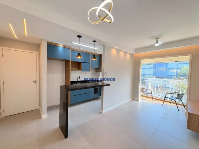 Apartamento à venda 2 quartos sacada Nova Cintra Santos/SP