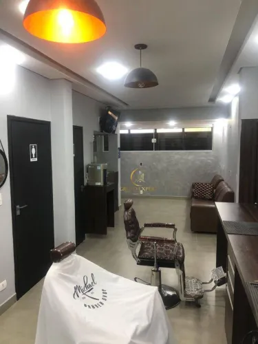 Ponto comercial térreo com casa superior 214 m² a venda na Vila Industrial São José dos Ca