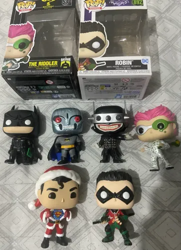 Funkos pops