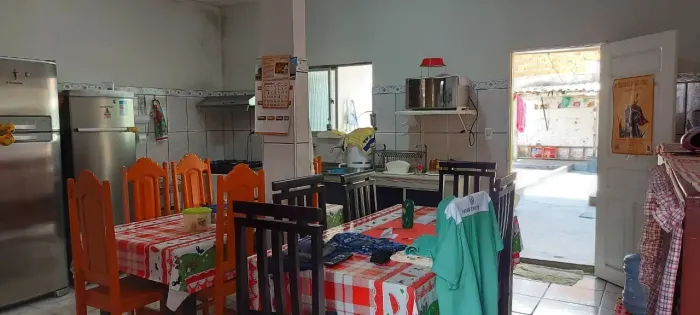 vendo casa na Diogo Moia passagem Ademar de barros 4/4 em Fátima - Belém - PA