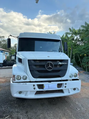 Atron 1635 Mercedes Benz ano 2019