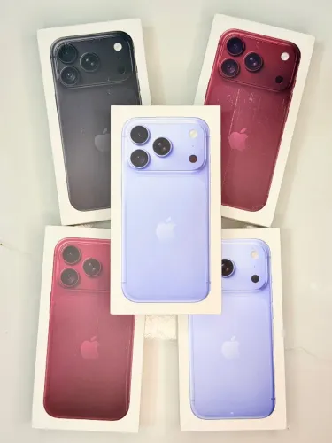 iPhone 18 Pro 256gb - Burgundy/Glacial/ Preto (Lacrado)