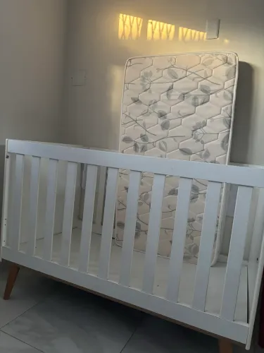 Berço americano 3em1 com colchão 