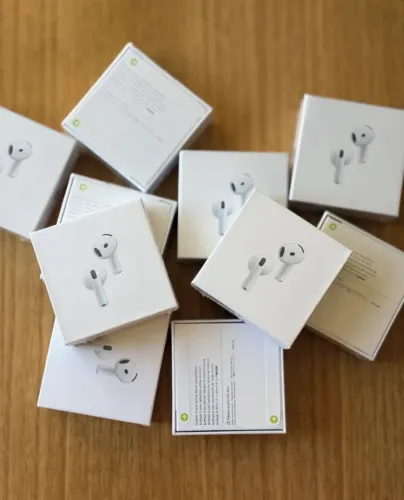 AIRPODS 4TH COM CANCELAMENTO DE RUÍDO, NOVO LACRADO COM GARANTIA DE 1 ANO.